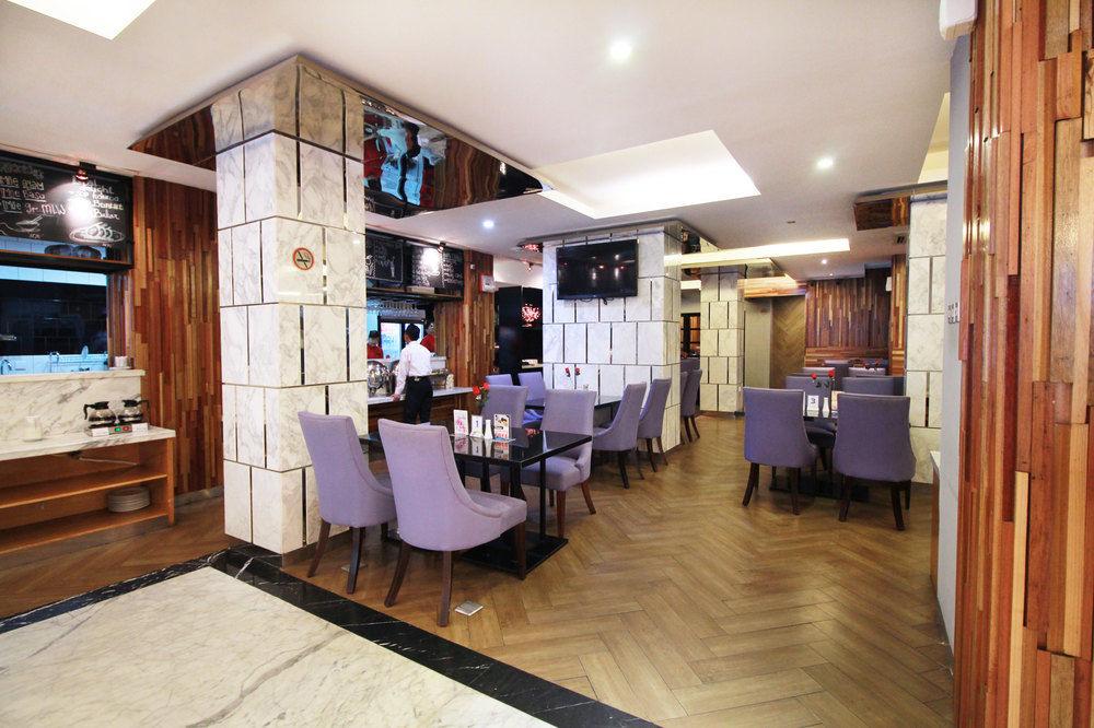 Collection O 7 Hotel Melawai จาการ์ตา ภายนอก รูปภาพ