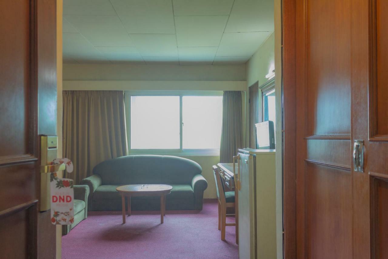 Collection O 7 Hotel Melawai จาการ์ตา ภายนอก รูปภาพ